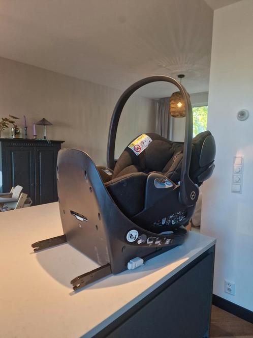 Cybex Cloud Z i-Size Plus autostoel met Base Z One, Kinderen en Baby's, Autostoeltjes, Gebruikt, Overige merken, 0 t/m 13 kg, Isofix