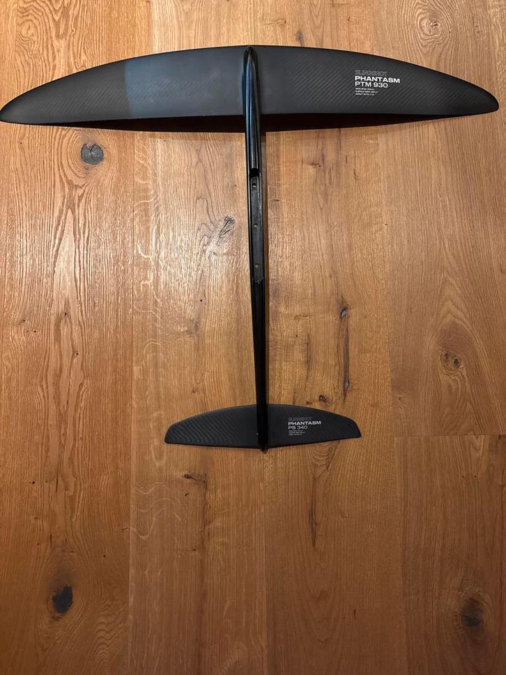 Slingshot Phantasm PTM 930 Foil Set. 950cm2, Watersport en Boten, Wingsurfen, Zo goed als nieuw, Wingsurf-hydrofoil, Ophalen