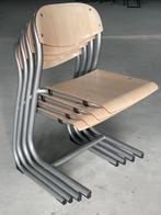 60x Mooie Ahrend Schoolstoeen Stapelstoelen, Ophalen, Gebruikt, Vijf, Zes of meer stoelen, X