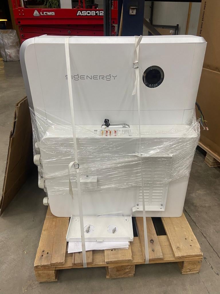 Sigenergy SigenStor 16 kWh met 12 kW 3-fasen omvormer, Doe-het-zelf en Verbouw, Zonnepanelen en Toebehoren, Ophalen, Zo goed als nieuw