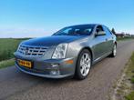 Cadillac STS 4.6 V8 2005 Youngtimer, Auto's, Cadillac, Automaat, Adaptive Cruise Control, 1807 kg, 109 €/maand