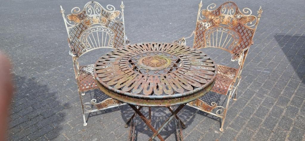 Prachtig Victoriaans smeedijzeren tuinsetje (brocante), Tuin en Terras, Overige materialen, Gebruikt, Bijzettafel, Tuinset