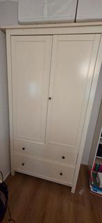 Hemnes kledingkast met slot, Huis en Inrichting, Kasten | Kledingkasten, Ophalen, 50 tot 75 cm, 100 tot 150 cm, 150 tot 200 cm