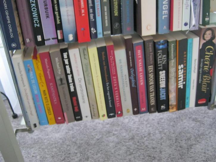 50 diversen mooie boeken  moeten weg, Boeken, Overige Boeken, Zo goed als nieuw, Ophalen
