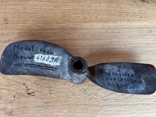 Bronzen schroef 2 blad, Watersport en Boten, Accessoires en Onderhoud, Gebruikt, Motor en Techniek, Ophalen of Verzenden