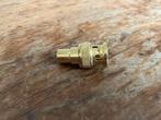 Vergulde verloopstekker RCA Female naar BNC Male - Digicoax, Ophalen of Verzenden, Zo goed als nieuw, Minder dan 2 meter, Coaxiale kabel