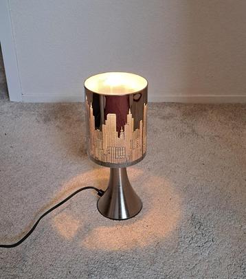 2 stuks tafellamp City met touch functie incl E14 lamp beschikbaar voor biedingen