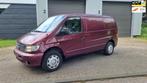 Mercedes-Benz Vito 114 VITO BENZINE 140PK 2001 136000KM GELO, Auto's, Bestelauto's, 1998 cc, Gebruikt, 1670 kg, 4 cilinders