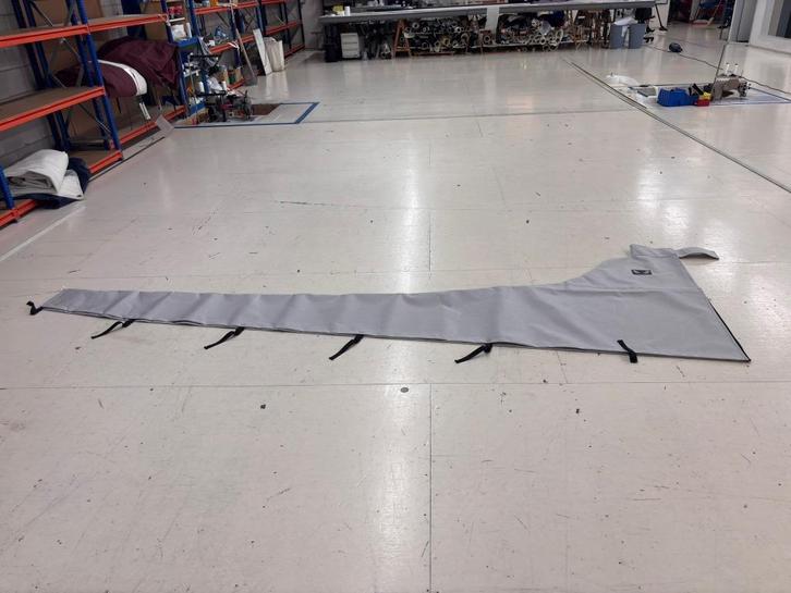 1. NIEUW HUIK, Watersport en Boten, Zeilen en Zeiltoebehoren, Nieuw, Toebehoren, Minder dan 15 m², 6 meter of meer, Ophalen