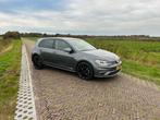 Volkswagen Golf 1.5 TSI 130pk 2019 Grijs, Auto's, Volkswagen, Voorwielaandrijving, 1498 cc, 4 cilinders, Grijs