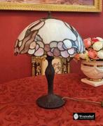 Vintage Tiffany lamp - tafellamp art deco - glas in lood -, Ophalen of Verzenden, Gebruikt, Glas, Minder dan 50 cm