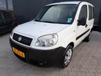 Fiat Doblo 1.4 Benzine 2009 *114.000 km* Wit, Auto's, Fiat, Voorwielaandrijving, Doblo, Wit, Bedrijf