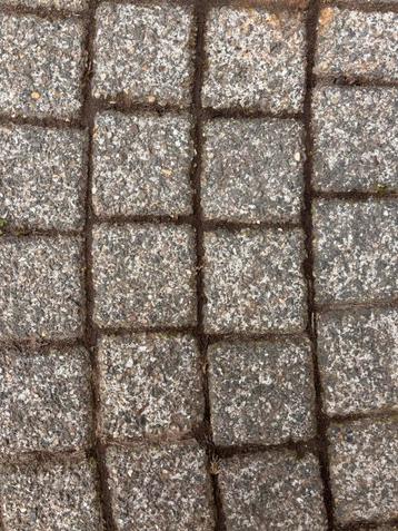 Cobblestones / bestrating 60 m² beschikbaar voor biedingen