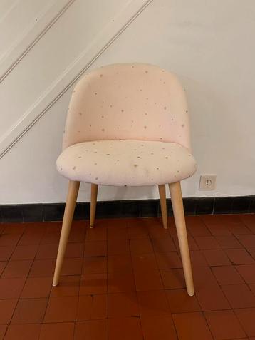 Stoel kind 45cm, lichtroze, gouden sterren, maisons du monde beschikbaar voor biedingen