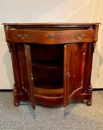 antiek (meiden)kastje en koperen (water)ketel, Antiek en Kunst, Antiek | Meubels | Kasten, Ophalen