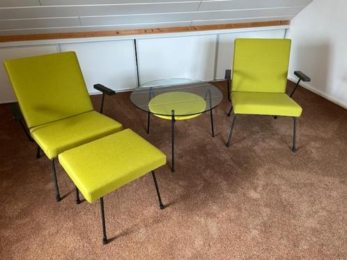 Gispen/Rietveld set 2x fauteuil 1407 Hocker1801 salontafel, Huis en Inrichting, Fauteuils, Gebruikt, Metaal, Stof, Ophalen