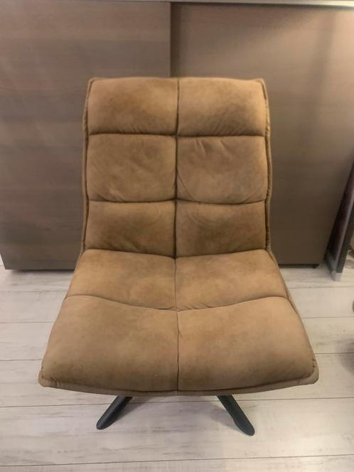 Fauteui Clayton, Taupe, Leen Bakker, Huis en Inrichting, Stoelen, Zo goed als nieuw, Eén, Metaal, Stof, Bruin, Ophalen