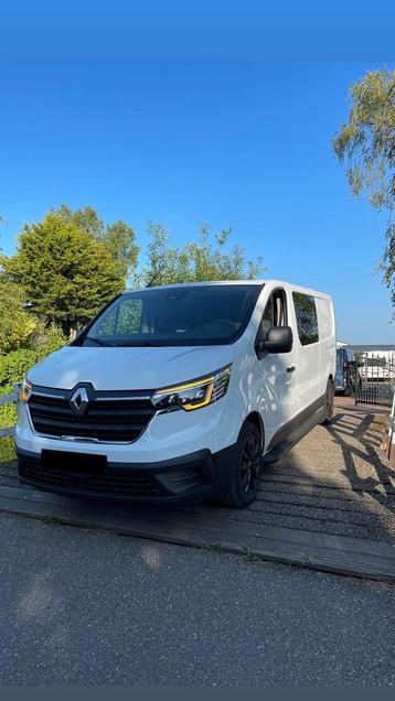 Bus met chauffeur, koffers airport. Of verhuis. beschikbaar voor biedingen