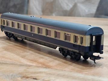 LIMA H0 DB Intercity wagon (let op!! Lichte beschadigd). beschikbaar voor biedingen