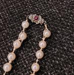Vintage parelketting met klein slotje, Overige materialen, Gebruikt, Met edelsteen, Wit