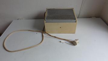 Ventilator, ouderwets, goed functionerend beschikbaar voor biedingen