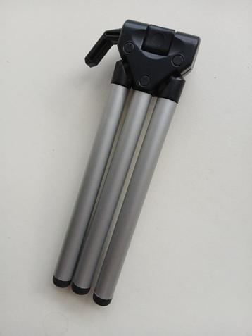 Statief beschikbaar voor biedingen