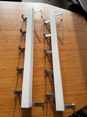 2 ikea tjusig kapstokken beschikbaar voor biedingen