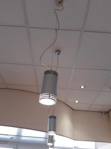 TE KOOP: 4 MODERNE HANGLAMPEN  beschikbaar voor biedingen