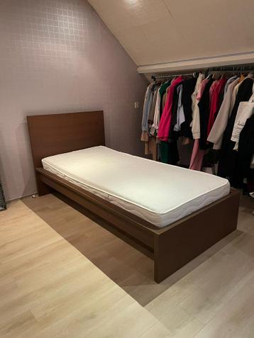Ikea Malm bed incl matras en lattenbodem! - afbeelding 3