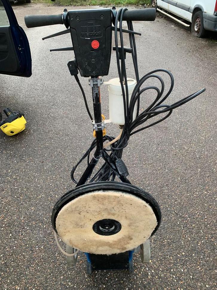 Eenschijf Vloer boen/schrob/schuur machine Merit 1500, Doe-het-zelf en Verbouw, Reinigingsmachines, Gebruikt, Schrobmachine, Ophalen of Verzenden