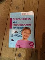 De begeleiding van hoogbegaafde kinderen, Ophalen of Verzenden, Zo goed als nieuw, Niet van toepassing