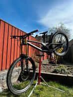 *Product	Canyon Sender CFR Mullet Bike Medium Year	2024, Fully, Ophalen, Zo goed als nieuw, Overige merken
