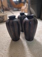 3 Donkere Vazen - Decoratief, Ophalen, Gebruikt, Zwart, Aardewerk of Porselein