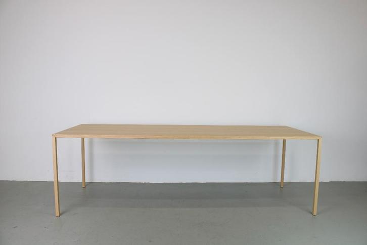 Arco Slim Rectangular, Eiken-naturel, 240x90 cm, Huis en Inrichting, Tafels | Eettafels, Nieuw, 50 tot 100 cm, 200 cm of meer