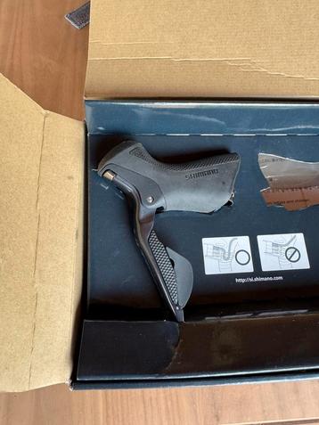 Di2 shifter ST-6870 Shimano Linker nieuw. beschikbaar voor biedingen