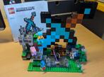 LEGO Minecraft set 21244 Uitvalbasis Zwaard, Kinderen en Baby's, Ophalen of Verzenden, Zo goed als nieuw, Complete set, Lego