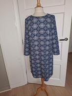 Jurk Vero Moda mt 40 42, Vero Moda, Ophalen of Verzenden, Zo goed als nieuw, Onder de knie