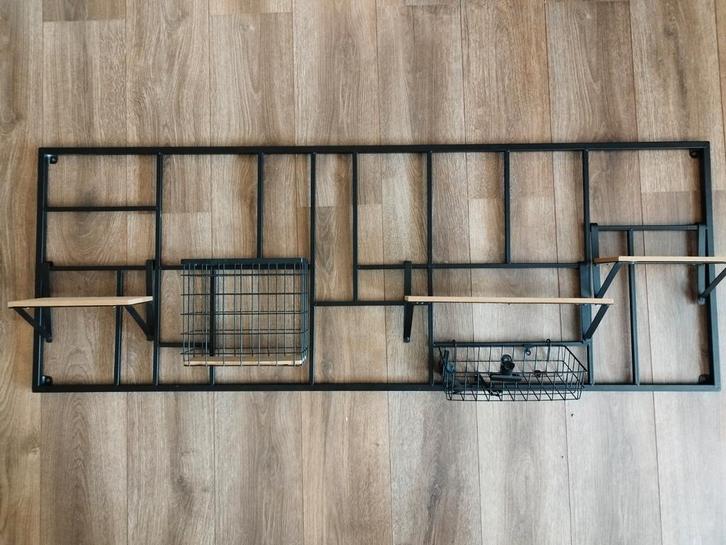 Wanddecoratie zwart ijzer - Wandrek(ken), wandklok Xenos, Huis en Inrichting, Woonaccessoires | Wandplanken en Boekenplanken, Zo goed als nieuw