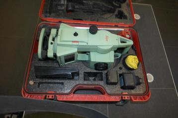 leica tc705 Total Station / TotalStation met nieuwe accu beschikbaar voor biedingen
