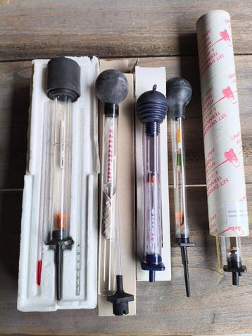 Zuurwegers incl thermometer tbv ladingsmeting accu's nieuw beschikbaar voor biedingen