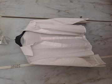 Dames kleding beschikbaar voor biedingen