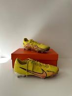 Nike Football Boots Size US 9, UK 8, EUR 42.5, Maat XS of kleiner, Schoenen, Ophalen of Verzenden, Zo goed als nieuw
