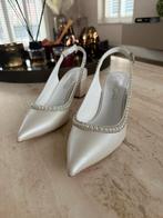 Bruidsschoenen leer -maat 39, ivory  - 6 cm hak - met parels, Ophalen of Verzenden, Nieuw, Wit, Schoenen