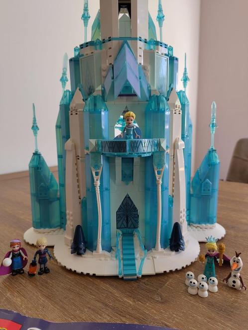 LEGO Disney Het IJskasteel (43197), Kinderen en Baby's, Speelgoed | Duplo en Lego, Zo goed als nieuw, Lego, Complete set, Ophalen of Verzenden