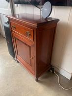 Stijlvol Kersenhouten Halkastje met Slot, Antiek en Kunst, Ophalen