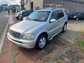 Mercedes-Benz M-klasse 350! AUTOMAAT! FACELIFT! SCHUIFDAK! beschikbaar voor biedingen