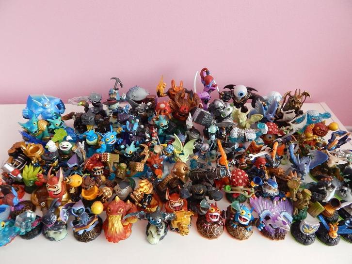 Skylanders Figuren vanaf €0,99 – GameshopX nl, Spelcomputers en Games, Games | Nintendo Wii, Refurbished, Avontuur en Actie, 3 spelers of meer