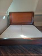 Uniek Indonesisch bed, Ophalen