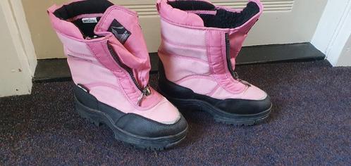 te koop roze mountain peak laarzen ,met bond maat 38, Kinderen en Baby's, Kinderkleding | Schoenen en Sokken, Nieuw, Laarzen, Meisje