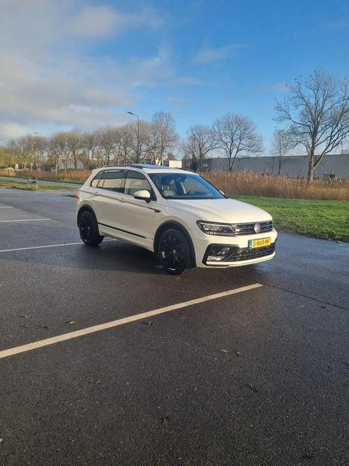 Volkswagen Tiguan 3xRline 2.0 Tfsi 300PK (p 4MOTION AUT 2017, Auto's, Volkswagen, Particulier, Tiguan, 4x4, Aangepast voor mindervaliden